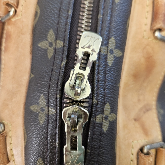 LOUIS VUITTON Monogram Evasion Boston Bag M41443 LV Auth - Picture 11 of 13